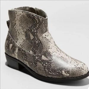 Girls Side zip western multi grey boots size 3